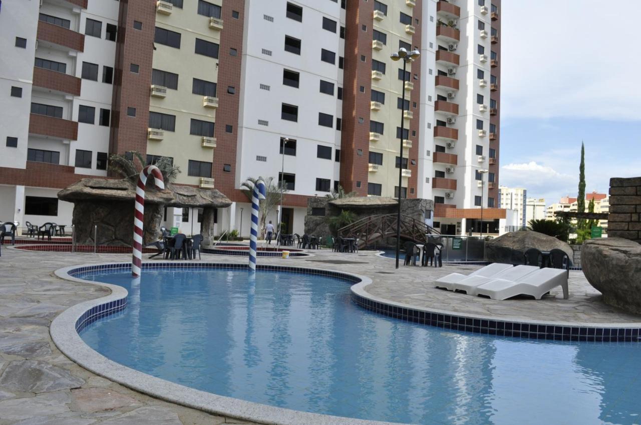 Apartamento Golden Dolphin Supreme - Achei Férias Caldas Novas Exterior foto